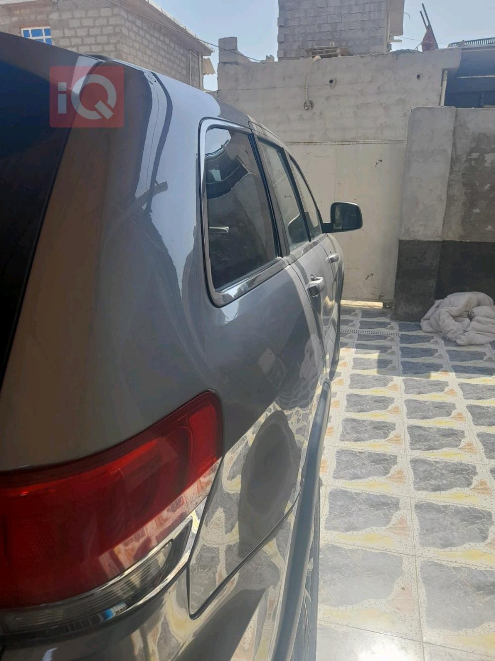 جيب جراند شيروكي